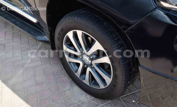 Sayi Imported Toyota Land Cruiser Black Babbar mota in Import - Dubai a Agadez Sayi Imported Toyota Land Cruiser Black Babbar mota in Import - Dubai a Agadez