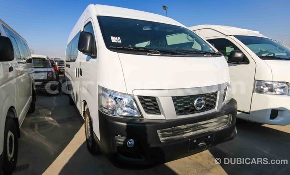 اشتري Imported Nissan Evalia White شاحنة في Import - Dubai في أغاديز اشتري Imported Nissan Evalia White شاحنة في Import - Dubai في أغاديز