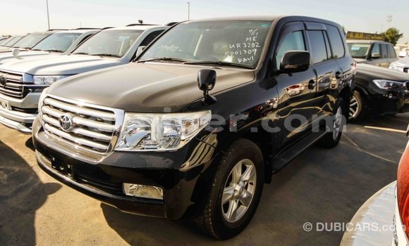 Buy Import Toyota Land Cruiser Black Truck in Import - Dubai in Agadez Buy Import Toyota Land Cruiser Black Truck in Import - Dubai in Agadez