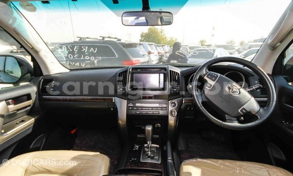 Buy Import Toyota Land Cruiser Black Truck in Import - Dubai in Agadez Buy Import Toyota Land Cruiser Black Truck in Import - Dubai in Agadez
