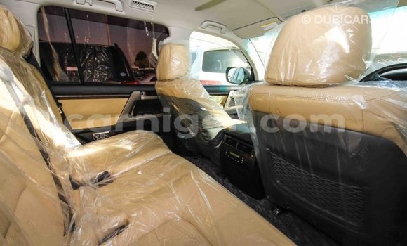 Buy Import Toyota Land Cruiser Black Truck in Import - Dubai in Agadez Buy Import Toyota Land Cruiser Black Truck in Import - Dubai in Agadez