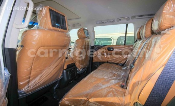Sayi Imported Nissan Patrol White Mota in Import - Dubai a Agadez Sayi Imported Nissan Patrol White Mota in Import - Dubai a Agadez