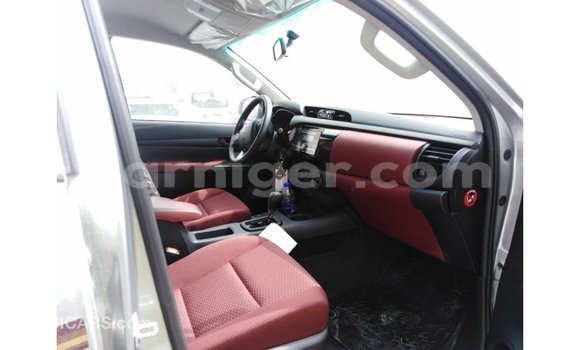 Buy Import Toyota Hilux Other Car in Import - Dubai in Agadez Buy Import Toyota Hilux Other Car in Import - Dubai in Agadez
