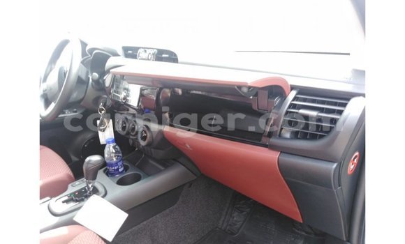 Buy Import Toyota Hilux Other Car in Import - Dubai in Agadez Buy Import Toyota Hilux Other Car in Import - Dubai in Agadez