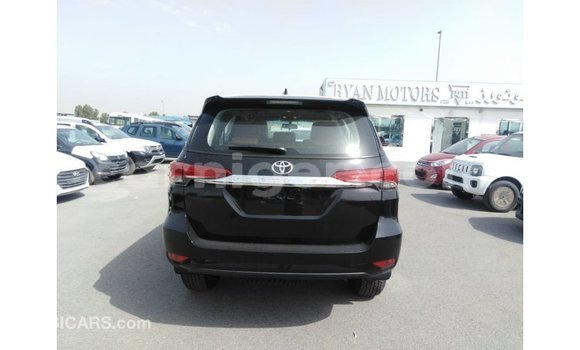 اشتري Imported Toyota Fortuner Black سيارة في Import - Dubai في أغاديز اشتري Imported Toyota Fortuner Black سيارة في Import - Dubai في أغاديز