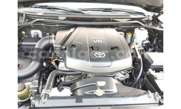 Buy Import Toyota Land Cruiser Other Truck in Import - Dubai in Agadez Buy Import Toyota Land Cruiser Other Truck in Import - Dubai in Agadez