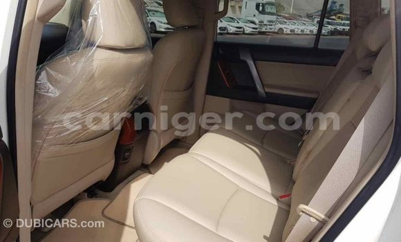 Buy Import Toyota Prado White Car in Import - Dubai in Agadez Buy Import Toyota Prado White Car in Import - Dubai in Agadez