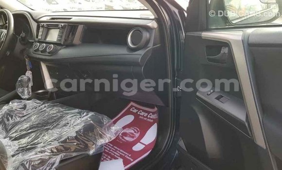Acheter Import Voiture Toyota RAV4 Noir à Import - Dubai, Agadez Acheter Import Voiture Toyota RAV4 Noir à Import - Dubai, Agadez