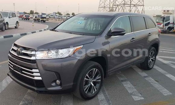 Buy Import Toyota Highlander Other Car in Import - Dubai in Agadez Buy Import Toyota Highlander Other Car in Import - Dubai in Agadez