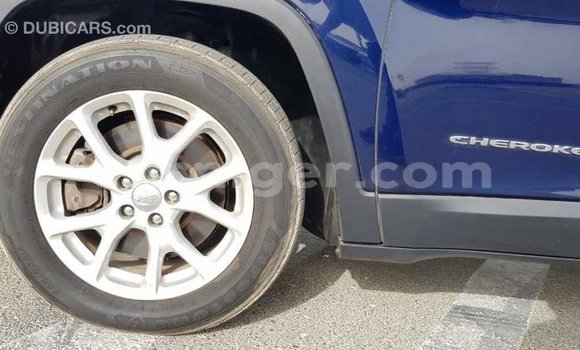 Acheter Import Voiture Jeep Cherokee Bleu à Import - Dubai, Agadez Acheter Import Voiture Jeep Cherokee Bleu à Import - Dubai, Agadez