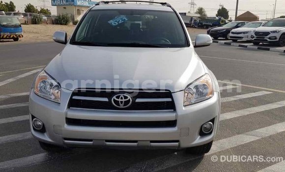 اشتري Imported Toyota RAV4 Other سيارة في Import - Dubai في أغاديز اشتري Imported Toyota RAV4 Other سيارة في Import - Dubai في أغاديز