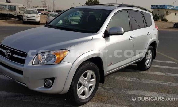 اشتري Imported Toyota RAV4 Other سيارة في Import - Dubai في أغاديز اشتري Imported Toyota RAV4 Other سيارة في Import - Dubai في أغاديز