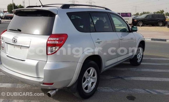 اشتري Imported Toyota RAV4 Other سيارة في Import - Dubai في أغاديز اشتري Imported Toyota RAV4 Other سيارة في Import - Dubai في أغاديز