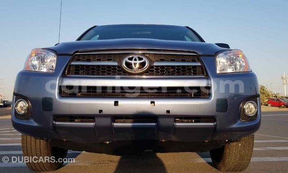 Acheter Import Voiture Toyota RAV4 Bleu à Import - Dubai, Agadez Acheter Import Voiture Toyota RAV4 Bleu à Import - Dubai, Agadez