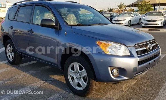 Acheter Import Voiture Toyota RAV4 Bleu à Import - Dubai, Agadez Acheter Import Voiture Toyota RAV4 Bleu à Import - Dubai, Agadez