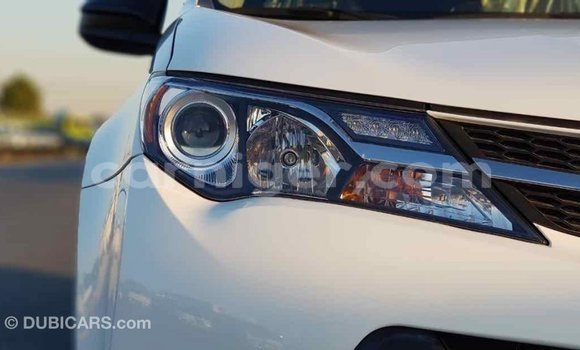 Buy Import Toyota RAV4 White Car in Import - Dubai in Agadez Buy Import Toyota RAV4 White Car in Import - Dubai in Agadez