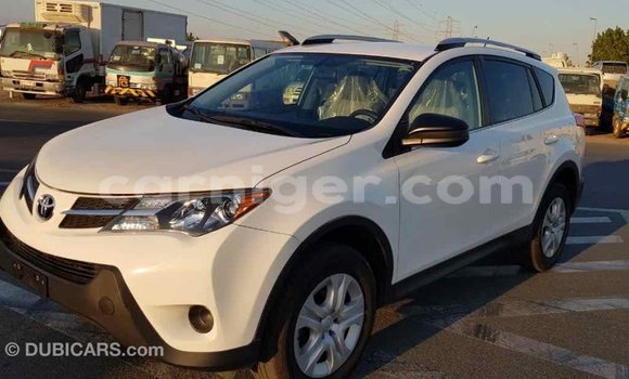 Buy Import Toyota RAV4 White Car in Import - Dubai in Agadez Buy Import Toyota RAV4 White Car in Import - Dubai in Agadez