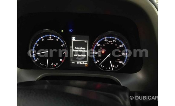 Acheter Import Voiture Toyota RAV4 Noir à Import - Dubai, Agadez Acheter Import Voiture Toyota RAV4 Noir à Import - Dubai, Agadez