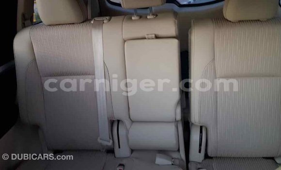 Acheter Import Voiture Toyota Highlander Blanc à Import - Dubai, Agadez Acheter Import Voiture Toyota Highlander Blanc à Import - Dubai, Agadez