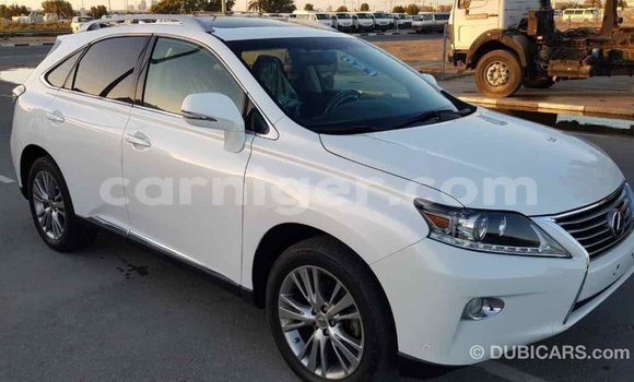 اشتري Imported Lexus RX 350 White سيارة في Import - Dubai في أغاديز اشتري Imported Lexus RX 350 White سيارة في Import - Dubai في أغاديز