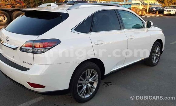 اشتري Imported Lexus RX 350 White سيارة في Import - Dubai في أغاديز اشتري Imported Lexus RX 350 White سيارة في Import - Dubai في أغاديز