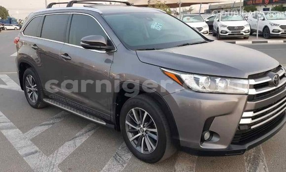 Buy Import Toyota Highlander Other Car in Import - Dubai in Agadez Buy Import Toyota Highlander Other Car in Import - Dubai in Agadez