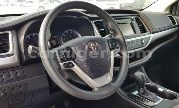 Buy Import Toyota Highlander Brown Car in Import - Dubai in Agadez Buy Import Toyota Highlander Brown Car in Import - Dubai in Agadez