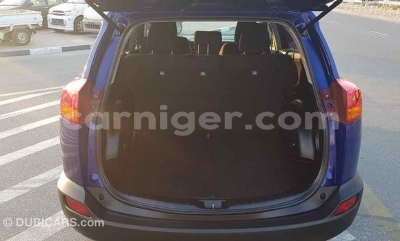 Acheter Import Voiture Toyota RAV4 Bleu à Import - Dubai, Agadez Acheter Import Voiture Toyota RAV4 Bleu à Import - Dubai, Agadez