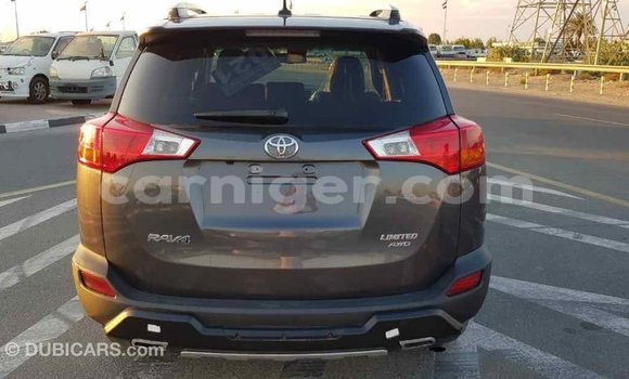 Acheter Import Voiture Toyota RAV4 Autre à Import - Dubai, Agadez Acheter Import Voiture Toyota RAV4 Autre à Import - Dubai, Agadez