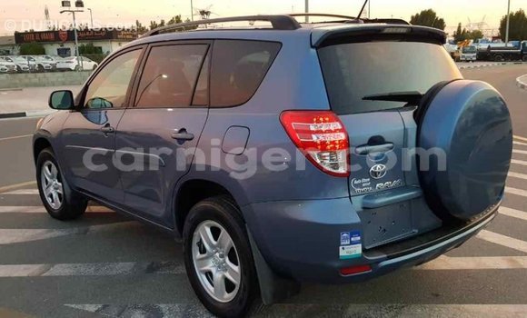 Buy Import Toyota RAV4 Blue Car in Import - Dubai in Agadez Buy Import Toyota RAV4 Blue Car in Import - Dubai in Agadez
