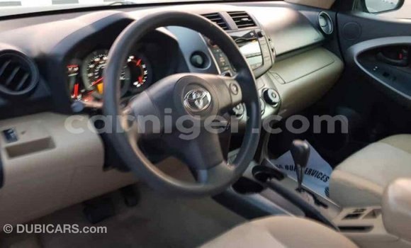 Buy Import Toyota RAV4 Blue Car in Import - Dubai in Agadez Buy Import Toyota RAV4 Blue Car in Import - Dubai in Agadez