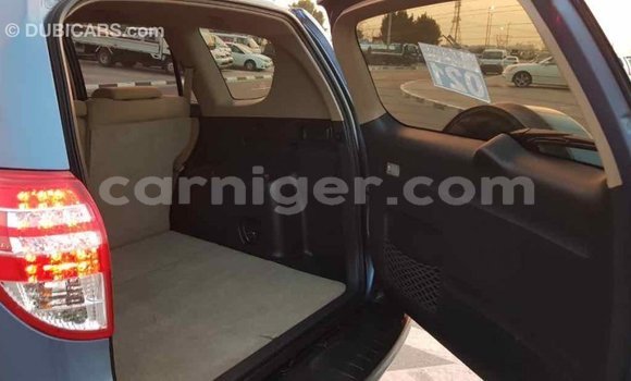 Buy Import Toyota RAV4 Blue Car in Import - Dubai in Agadez Buy Import Toyota RAV4 Blue Car in Import - Dubai in Agadez