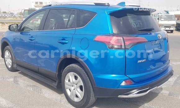 اشتري Imported Toyota RAV4 Blue سيارة في Import - Dubai في أغاديز اشتري Imported Toyota RAV4 Blue سيارة في Import - Dubai في أغاديز