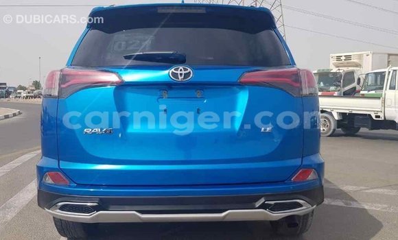 اشتري Imported Toyota RAV4 Blue سيارة في Import - Dubai في أغاديز اشتري Imported Toyota RAV4 Blue سيارة في Import - Dubai في أغاديز