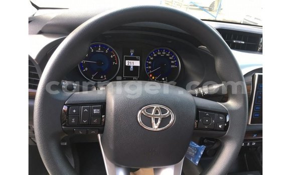 Buy Import Toyota Hilux White Car in Import - Dubai in Agadez Buy Import Toyota Hilux White Car in Import - Dubai in Agadez