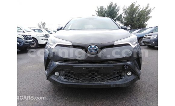 Acheter Import Voiture Toyota C-HR Autre à Import - Dubai, Agadez Acheter Import Voiture Toyota C-HR Autre à Import - Dubai, Agadez