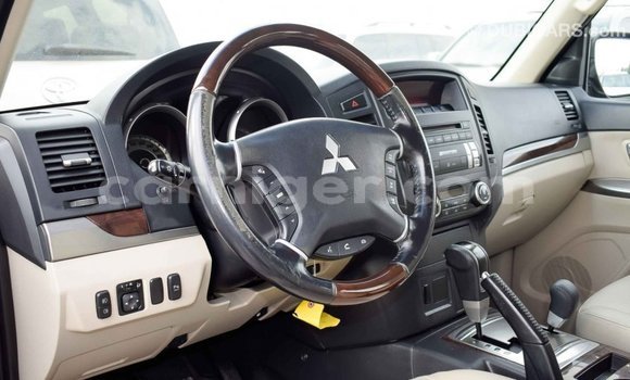 Buy Import Mitsubishi Pajero Black Car in Import - Dubai in Agadez Buy Import Mitsubishi Pajero Black Car in Import - Dubai in Agadez
