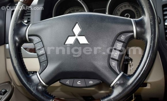 Buy Import Mitsubishi Pajero Black Car in Import - Dubai in Agadez Buy Import Mitsubishi Pajero Black Car in Import - Dubai in Agadez
