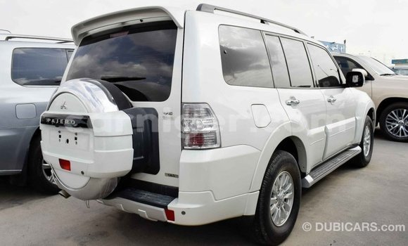 Buy Import Mitsubishi Pajero White Car in Import - Dubai in Agadez Buy Import Mitsubishi Pajero White Car in Import - Dubai in Agadez