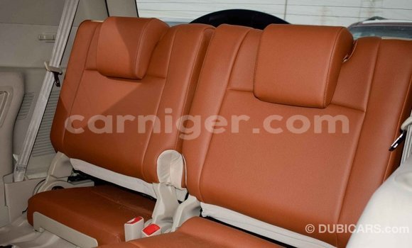 Buy Import Toyota Prado White Car in Import - Dubai in Agadez Buy Import Toyota Prado White Car in Import - Dubai in Agadez