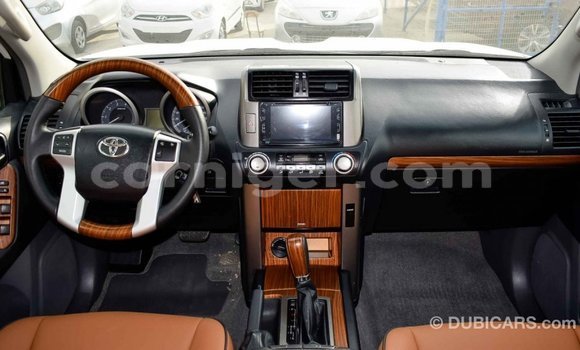 Sayi Imported Toyota Prado White Mota in Import - Dubai a Agadez Sayi Imported Toyota Prado White Mota in Import - Dubai a Agadez