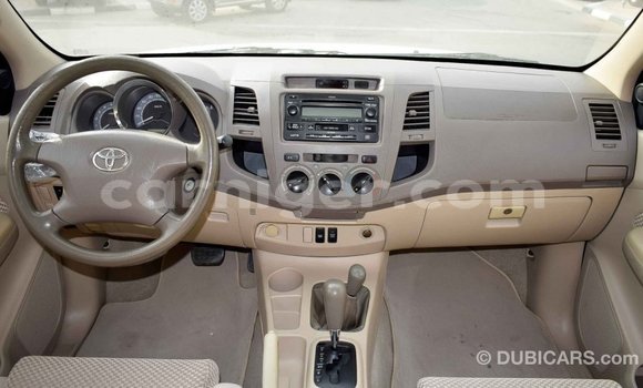 Sayi Imported Toyota Fortuner White Mota in Import - Dubai a Agadez Sayi Imported Toyota Fortuner White Mota in Import - Dubai a Agadez