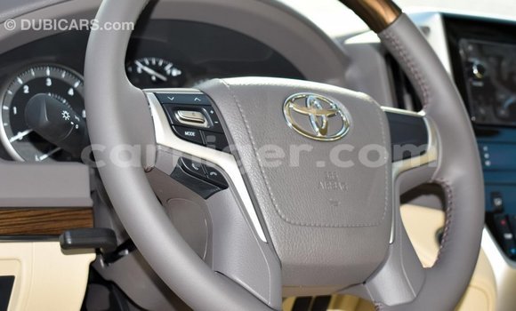 Sayi Imported Toyota Land Cruiser Black Babbar mota in Import - Dubai a Agadez Sayi Imported Toyota Land Cruiser Black Babbar mota in Import - Dubai a Agadez