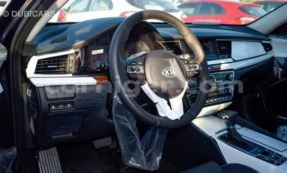 اشتري Imported Kia Cadenza Other سيارة في Import - Dubai في أغاديز اشتري Imported Kia Cadenza Other سيارة في Import - Dubai في أغاديز