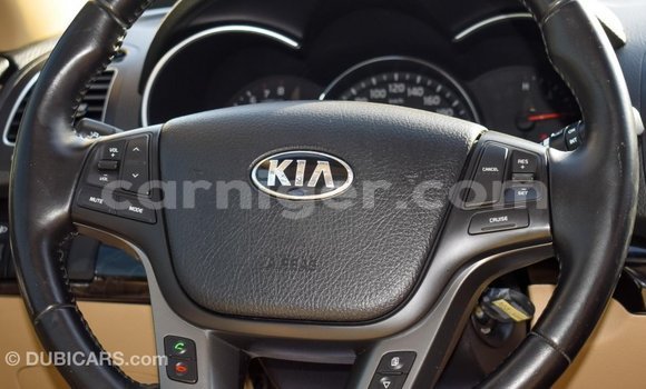 Sayi Imported Kia Sorento White Mota in Import - Dubai a Agadez Sayi Imported Kia Sorento White Mota in Import - Dubai a Agadez