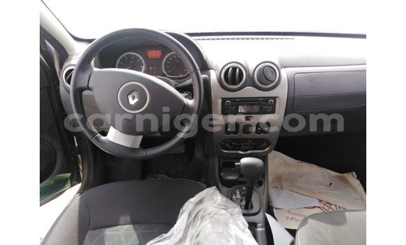 Buy Import Renault Duster Green Car in Import - Dubai in Agadez Buy Import Renault Duster Green Car in Import - Dubai in Agadez
