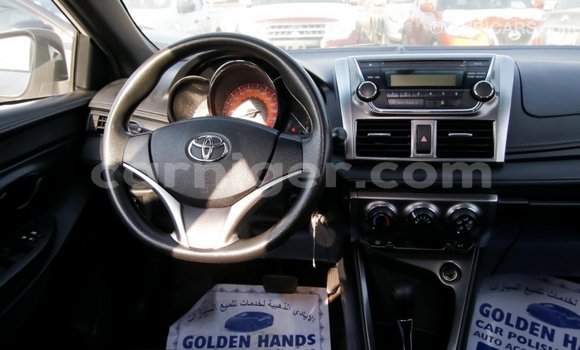 Sayi Imported Toyota Yaris White Mota in Import - Dubai a Agadez Sayi Imported Toyota Yaris White Mota in Import - Dubai a Agadez