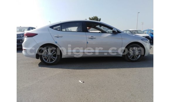 اشتري Imported Hyundai Elantra Other سيارة في Import - Dubai في أغاديز اشتري Imported Hyundai Elantra Other سيارة في Import - Dubai في أغاديز