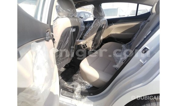 اشتري Imported Hyundai Elantra Other سيارة في Import - Dubai في أغاديز اشتري Imported Hyundai Elantra Other سيارة في Import - Dubai في أغاديز