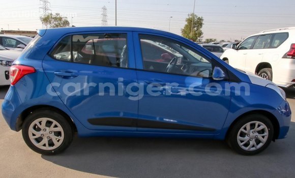 Sayi Imported Hyundai i10 Blue Mota in Import - Dubai a Agadez Sayi Imported Hyundai i10 Blue Mota in Import - Dubai a Agadez